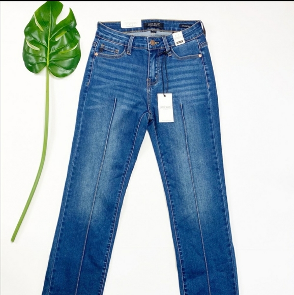 Judy Blue Denim - NWT Judy Blue Crop Jeans